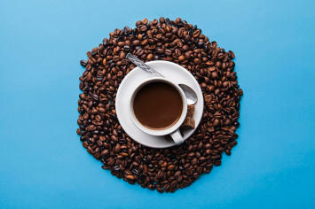 Узнали, как влияет на здоровье чрезмерное употребление кофе и что поможет снизить вред