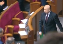Верховная рада открыла Украине путь в НАТО на фоне побоища под стенами парламента