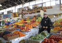 На базарах обходят санкции против западных товаров 