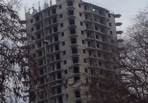 16-этажный дом в Севастополе уже выдержал два взрыва