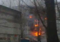  По предварительным данным ЧП в Волгограде произошло из-за взрыва бытового газа, либо из-за детонировавших баллонов сжиженного топлива, которые хранились на одном из этажей