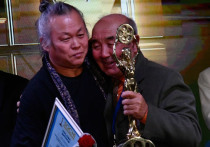 Южнокорейский режиссер Ким Ки Дук живет в России едва ли не с апреля, когда он возглавлял жюри Московского международного кинофестиваля и получил на нем приз за вклад в мировой кинематограф