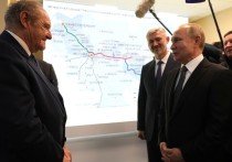 Президент Владимир Путин официально открыл скоростную трассу между Москвой и Санкт-Петербургом
