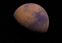 Крупной красноватой звездой на небосклоне, видной невооруженным глазом, станет Марс 6 октября, когда расстояние между ним и нашей планетой сократится до  62,1 млн км