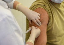 В декабре Москва первой в стране начала массовую вакцинацию от COVID-19