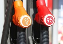 По данным Росстата, стоимость литра бензина в стране достигла 45,91 руб