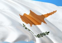 Кипр снова ужесточает правила въезда, в период с 4 по 15 декабря всем прибывающим на остров путешественникам, в том числе вакцинированным, нужно будет предоставить ПЦР-тест с отрицательным результатом на ковид