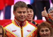 Известный спортивный комментатор Дмитрий Губерниев прокомментировал выступление сборной россии по хоккею в ходе зимних Олимпийских игр в Пекине