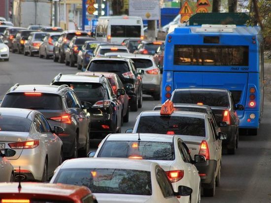 Как пополнить бюджет и улучшить безопасность на дорогах: идеи Дмитрия Давыдова