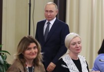 Президент России Владимир Путин на встрече с матерями участников специальной военной операции объяснил, почему вхождение ДНР и ЛНР произошло только в этом году, а не в предыдущие годы