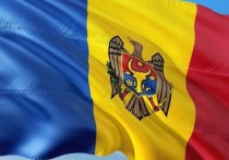 Премьер-министр Молдавии Наталья Гаврилица, выступая перед журналистами, заявила, что в связи с падением обломков ракеты близ молдавско-украинской границы МИД страны экстренно вызовет посла России