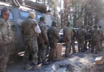Бойцы Оперативно-боевого тактического формирования (ОБТФ) ДНР «Каскад» сообщили в своем Телеграм-канале, что взяли в плен очередную "пачку" военнослужащих ВСУ