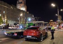 Московская административная дорожная инспекция обнародовала данные о водителях, избежавших эвакуации автомобилей несмотря на нарушение правил парковки
