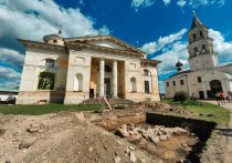 Борисоглебский монастырь в Торжке, древнем и одном из самых красивых городов Тверской области, много лет притягивает к себе паломников и туристов