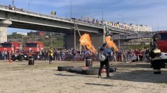 «На грани возможностей»: многоборье пожарных на фестивале «Гольфстрим»