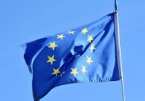 Глава евродипломатии Жозеп Боррель по прибытии на встречу министров иностранных дел Евросоюза (ЕС) заявил, что Еврокомиссия (ЕК) разработала и предложила европейским странам «продвинутые гарантии безопасности» для Украины, заключающиеся в расширении Еврофонда для финансирования новых поставок оружия. Он утверждает, что решение по этому вопросу будет принято на саммите ЕС, который пройдет с 14 по 15 декабря.