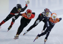 ISU больше не сможет в частном порядке наказывать конькобежцев за участие в коммерческих турнирах. «МК-Спорт» предполагает, как это решение может сказаться на играх, проводимых в России.