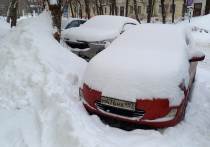 «Еще сложней в пик снегопада найти место для парковки во дворах»

