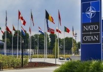 Американский сенатор от штата Юта Майк Ли в беседе с журналистами исключил одновременное членство в НАТО Соединенных Штатов и Украины