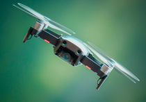 Эксперт предложил создать дроны-истребители или дроны-охотники
