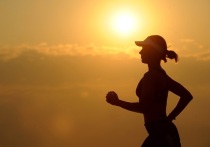 Специалисты из Сиднейского университета провели исследование, согласно которому выяснили, что спорт по утрам негативно влияет на организм человека