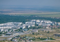 Администрация Энергодара, в котором находится Запорожская атомная электростанция (ЗАЭС) сообщила, что город остался без электричества. Об этом гласит публикация в телеграм-канале администрации.