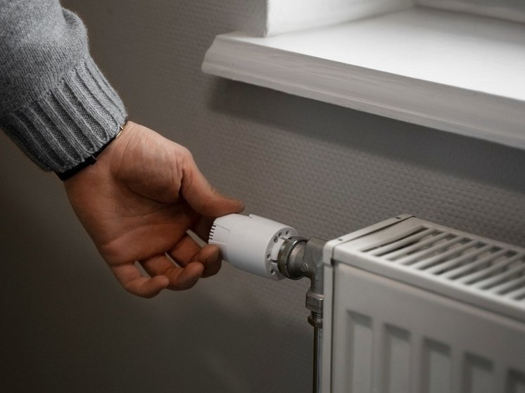 В жилых домах Уфы отключили отопление после наступления 28-градусной жары