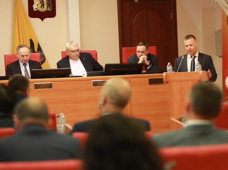 Губернатор Михаил Евраев отчитался о деятельности Правительства региона в 2023 году