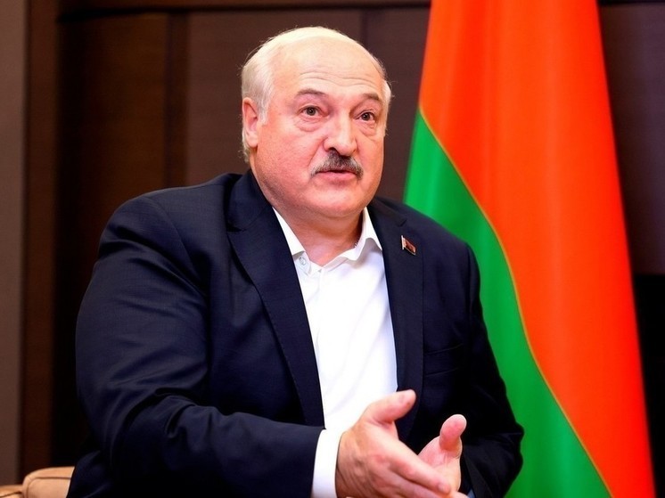 Лукашенко: конфликт на Украине создает реальную опасность для Белоруссии