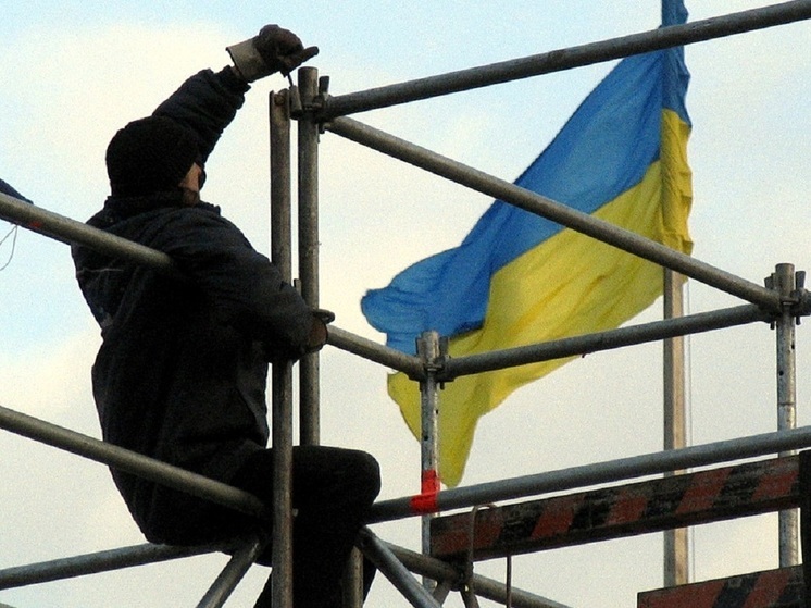 Ганчев: власти Украины вывозят из Харькова стратегические предприятия