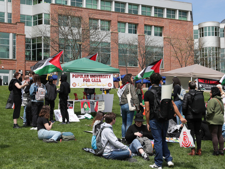 Учащаяся молодежь в США устроила акции протесты в поддержку Палестины