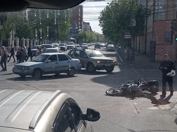 В центре Рязани произошло ДТП с участием мотоцикла
