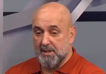 Генерал ВСУ в отставке Сергей Кривонос в эфире YouTube-канала Newsroom грубо выругался, оценивая действия украинских властей по созданию предприятий оборонного комплекса, которые смогли бы обеспечить армию всем необходимым