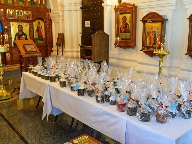 Ярославский монастырь напек 1000 куличей для бойцов СВО