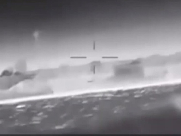 Минувшей ночью ВСУ предприняли попытку нападения на базу Черноморского флота и пограничные службы ФСБ России в Черноморске, используя четыре беспилотных катера