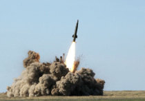 США заключили контракт на производство реактивных систем залпового огня GMLRS, поставляемых киевскому режиму, заявили в Пентагоне