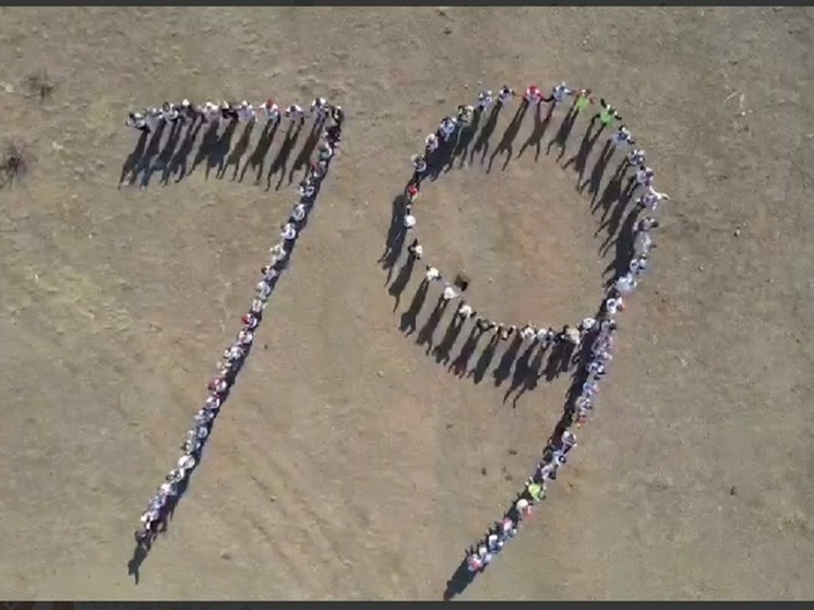 Участники велопробега в Бурятии выстроились в цифру Дня Победы