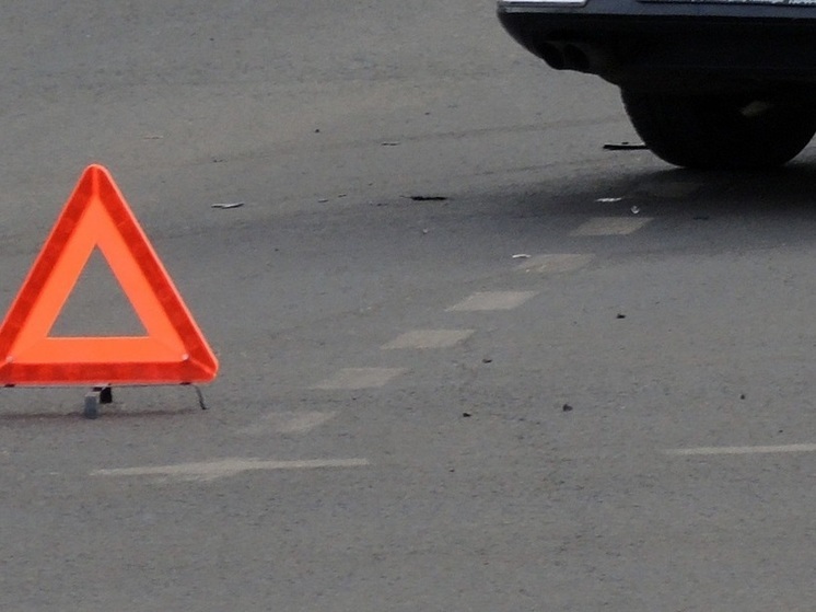 В Белгороде в ДТП с тремя автомобилями пострадали восемь человек