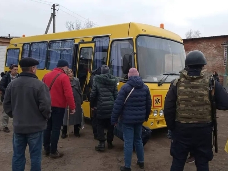 Украина за двое суток эвакуировала из Харьковской области 970 человек
