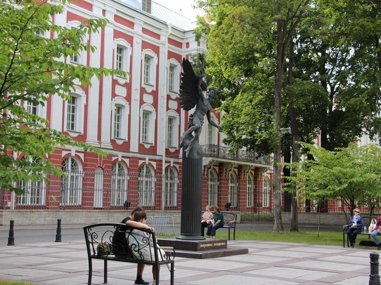 Понятие «бакалавр» исключат из системы образования в России с 2025 года