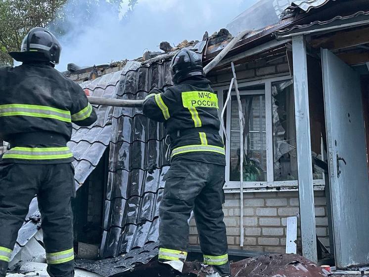 Два человека пострадали после попадания украинского снаряда в дом под Белгородом