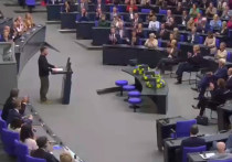 Президент Украины Владимир Зеленский в ходе выступления в Бундестаге заявил, что Киев не пойдет ни на какие компромиссы с Москвой ради завершения конфликта