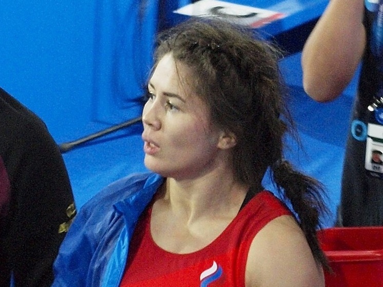 Россиянка Вероника Чумикова, выступающая в вольной борьбе, отказалась участвовать в Олимпиаде несмотря на то, что получила допуск