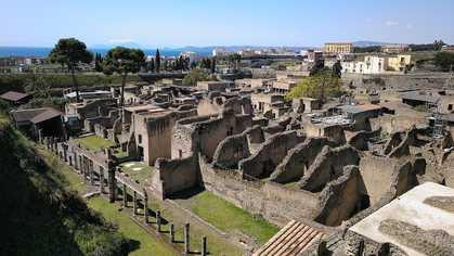 Blick auf die Ruinen Herculaneums.