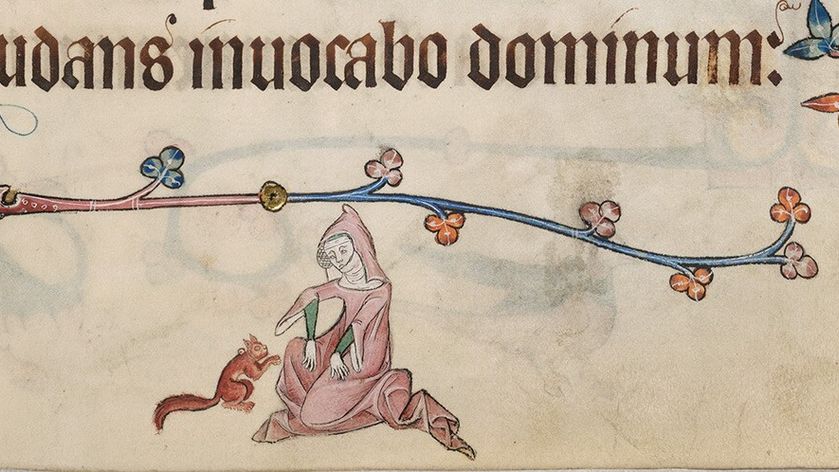 Mittelalterliche Illustration: Eine Frau spielt mit einem Eichhörnchen.