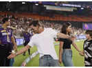 Shah Rukh Khan, Suhana and AbRam head to Chennai for KKR vs SRH IPL finale - Watch