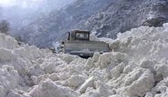 В Северной Осетии более 500 машин оказались в снежном плену